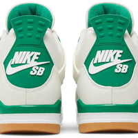 Air Jordan 4 SB 'Pine Green'