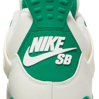Air Jordan 4 SB 'Pine Green'