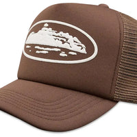 Gorra Corteiz Island Puff Print Trucker 'Brown'
