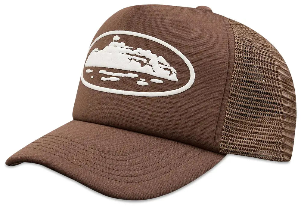 Gorra Corteiz Island Puff Print Trucker 'Brown'